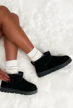 Cute Babe Black Faux Fur Lining Cosy Boots